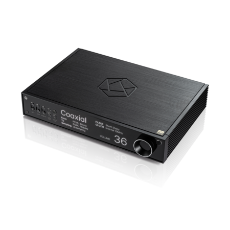 HiFi Rose RD160 con la pantalla AMOLED encendida