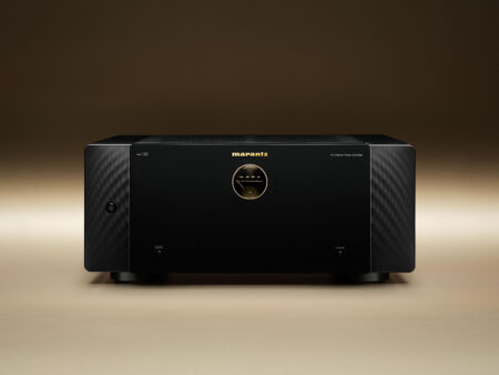 Marantz AMP 10 con iluminación frontal Marantz AMP 10 con iluminación frontal