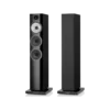 Par de bafles Bowers & Wilkins 704 S3, uno con rejilla y otro sin rejilla Par de bafles Bowers & Wilkins 704 S3, uno con rejilla y otro sin rejilla