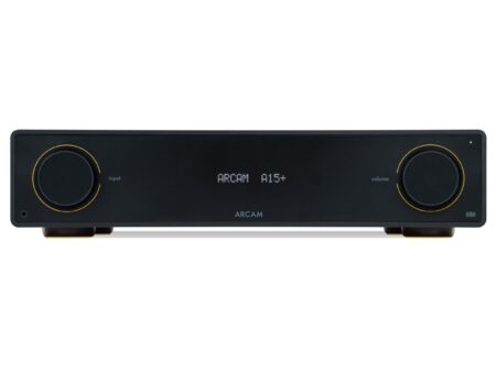 Arcam A15+ vista frontal con sus perillas de aluminio