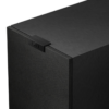 KEF Q11 Meta con rejilla magnética colocada, detalle del gabinete